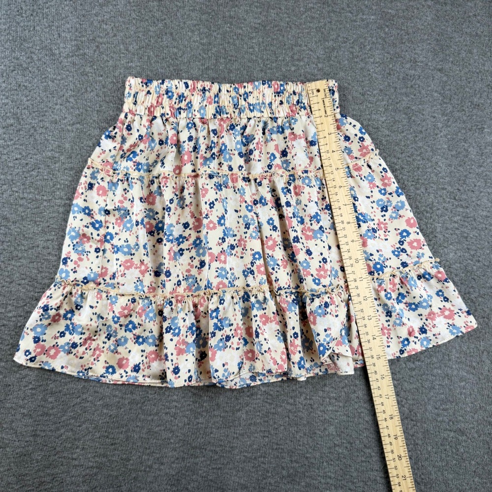 Altar'd State Tiered Mini Skirt Women's Small Cream Floral Ruffle Elastic Waist - Picture 3 of 7